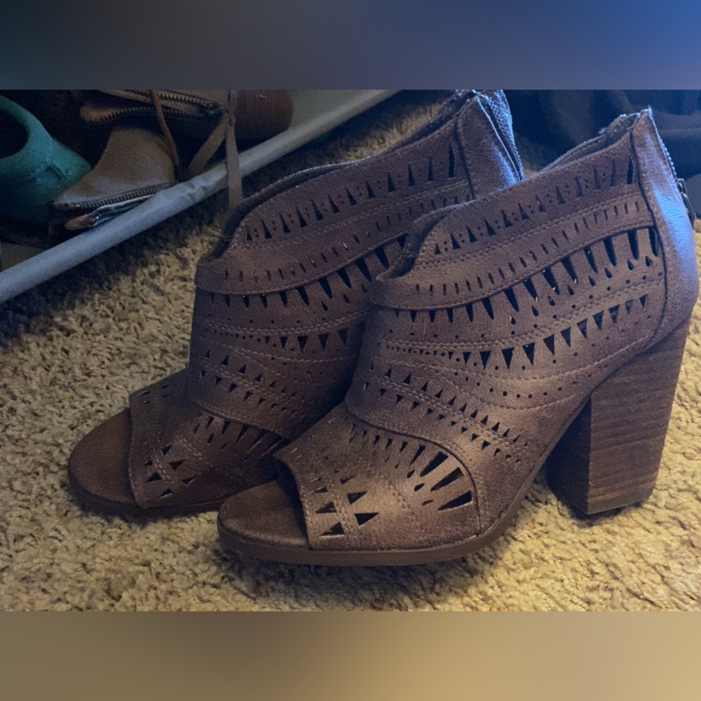 Adorable booties!!